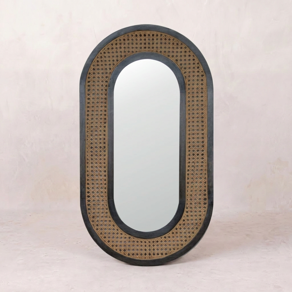 Larissa Carbon Black Mirror