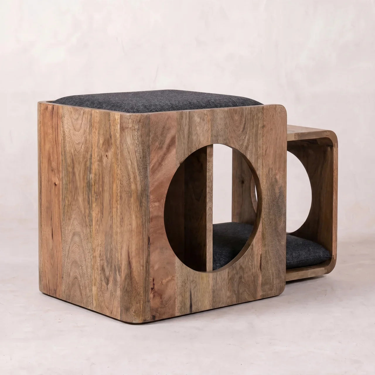 Round Cut-out Pet Bed with Seat Pad