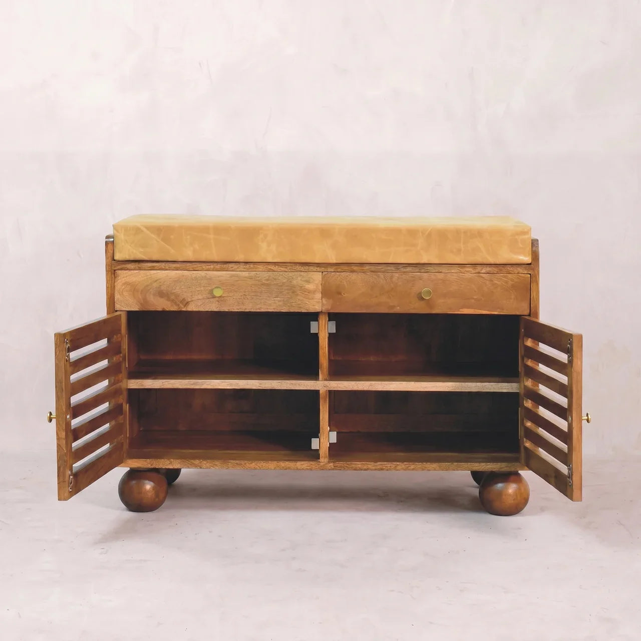 Bola Shoe Storage Bench