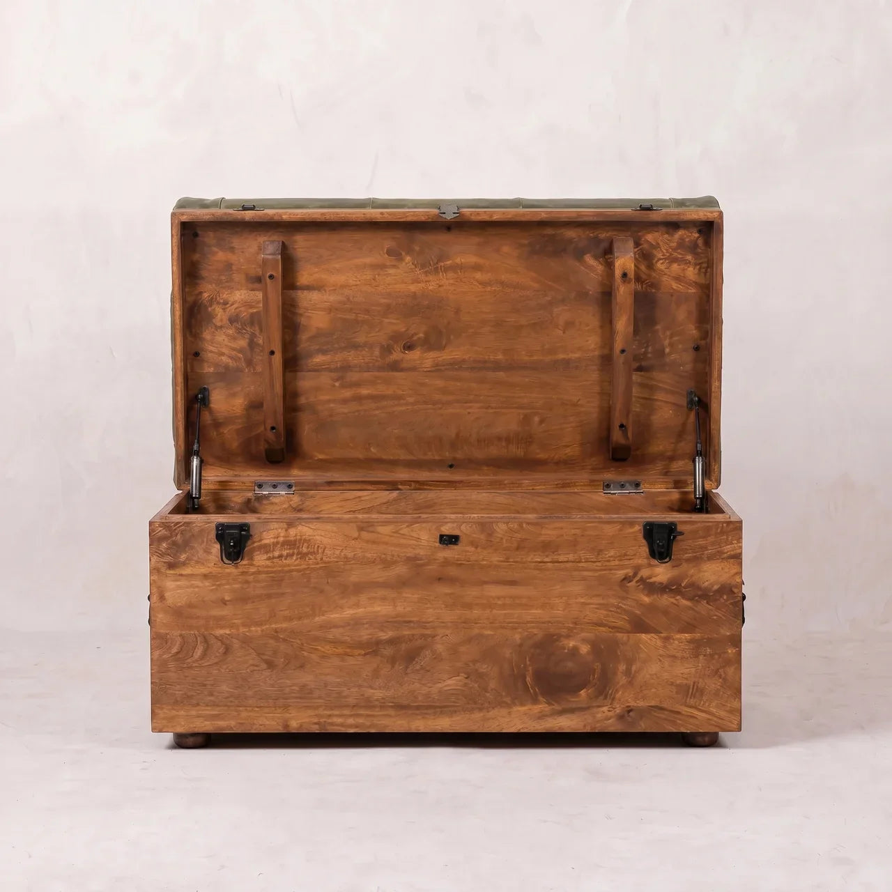 Roasted Almond Storage Trunk Bench