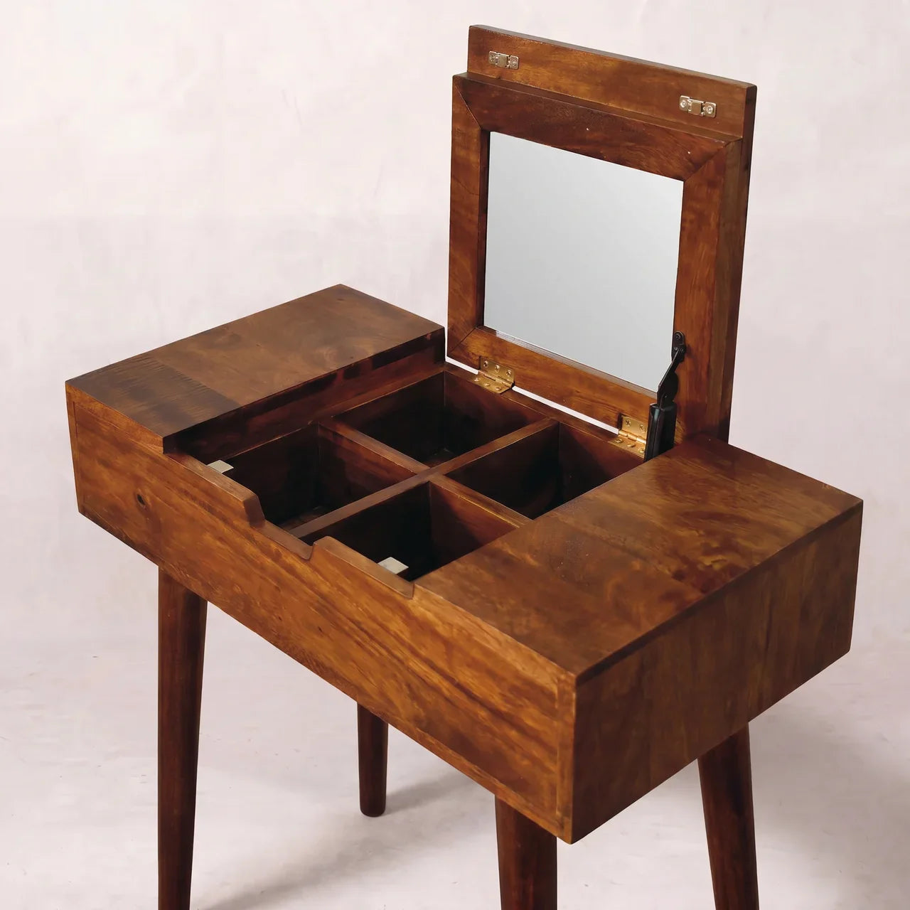 Mini Chestnut Fold Vanity