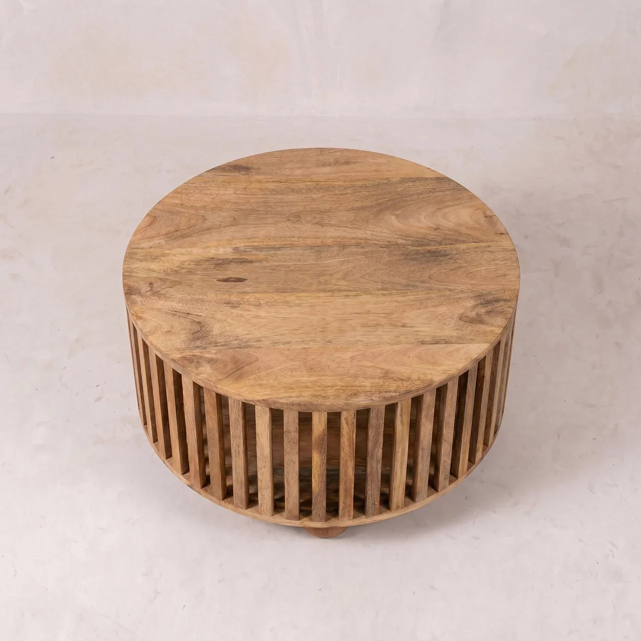 Slatted Round Oak-ish Coffee Table