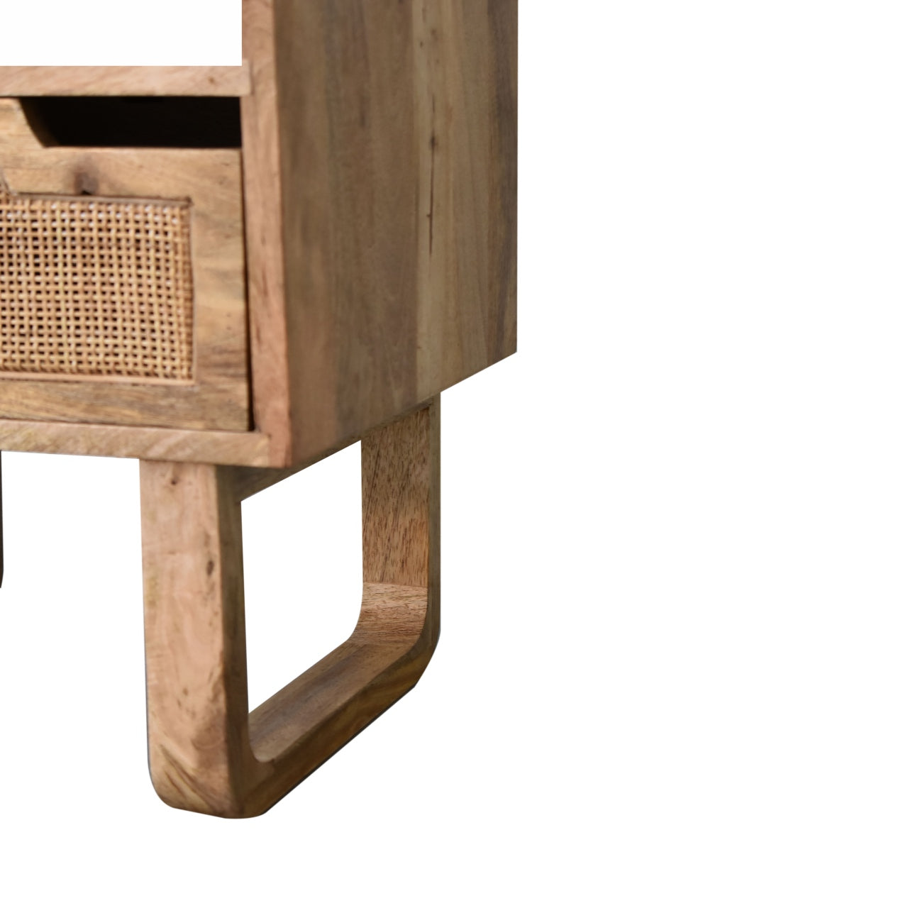 Close-knit Tallin nightstand