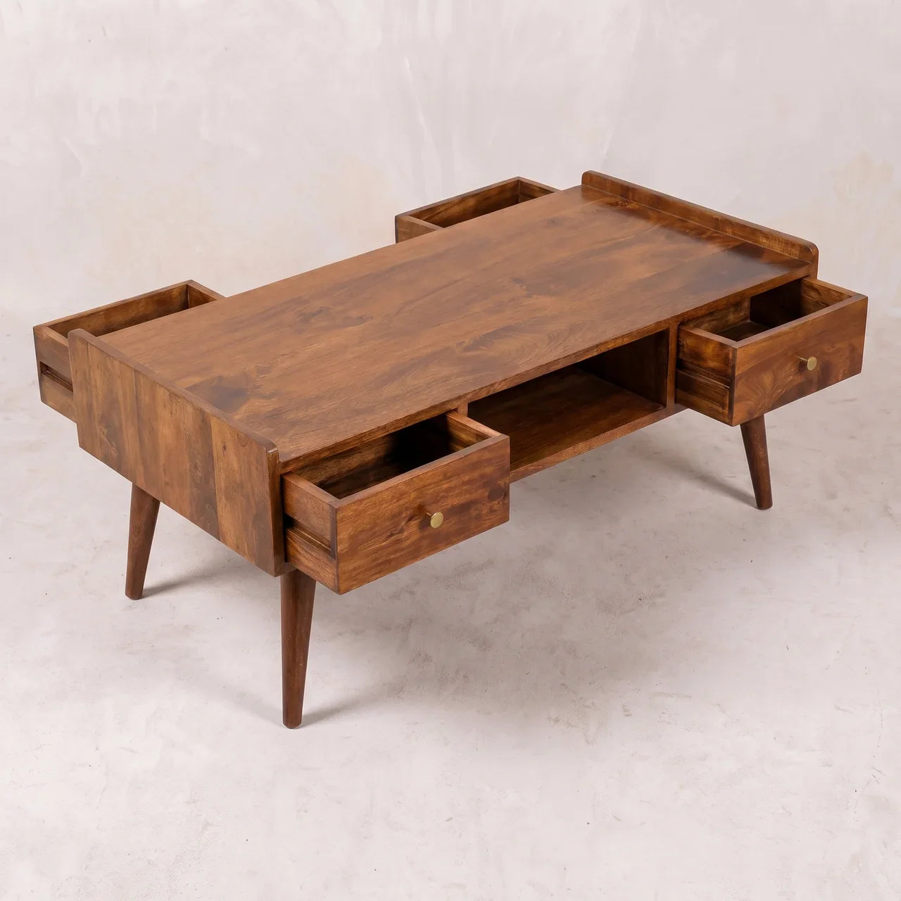 Elevated Chestnut Media Unit
