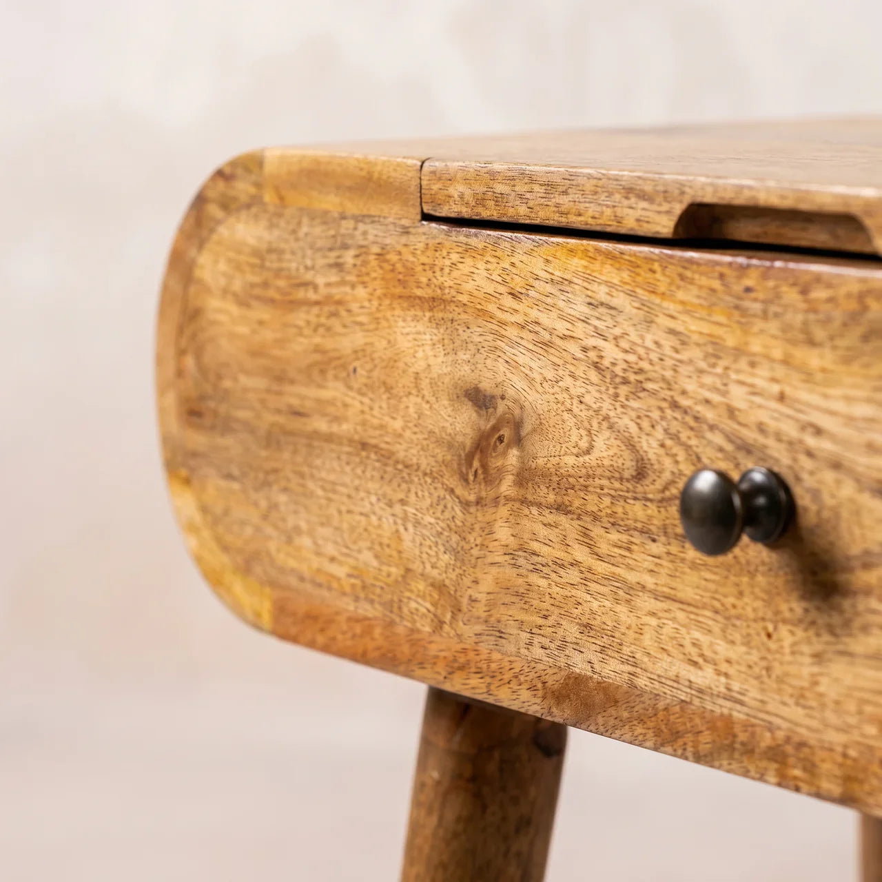 Mini Oak-ish Round Dressing Table