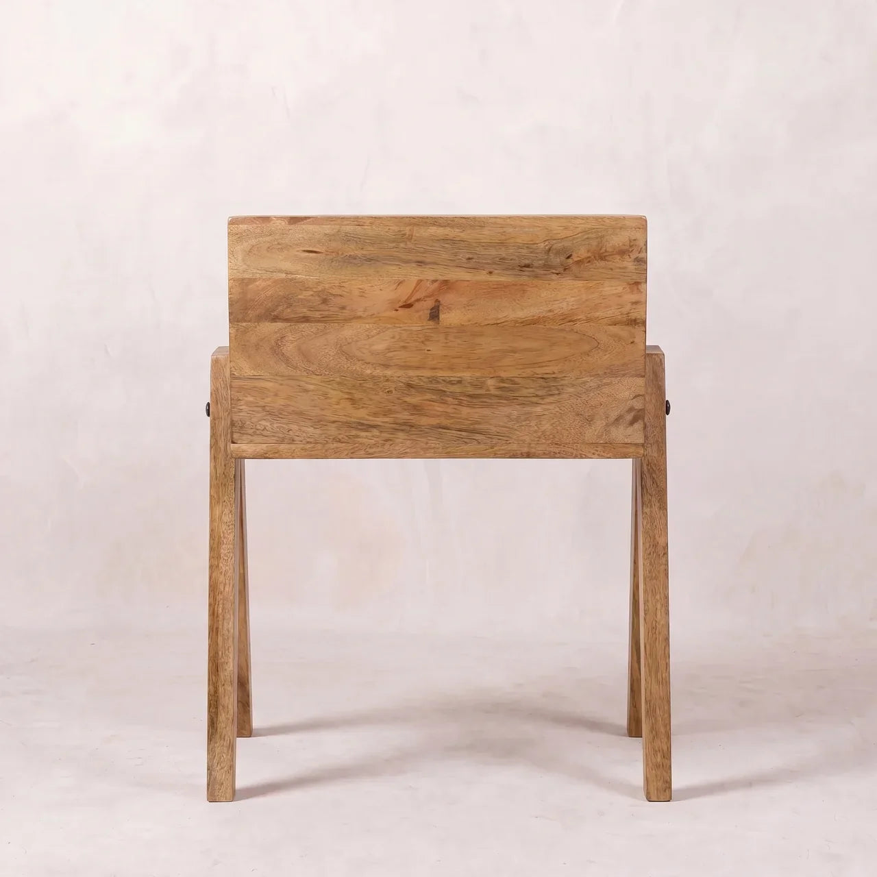 Trestle Magazine Rack