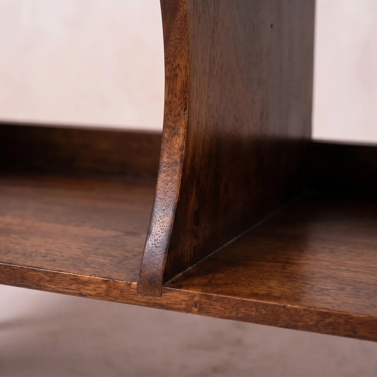 Curved Chestnut Double Slot Media Unit