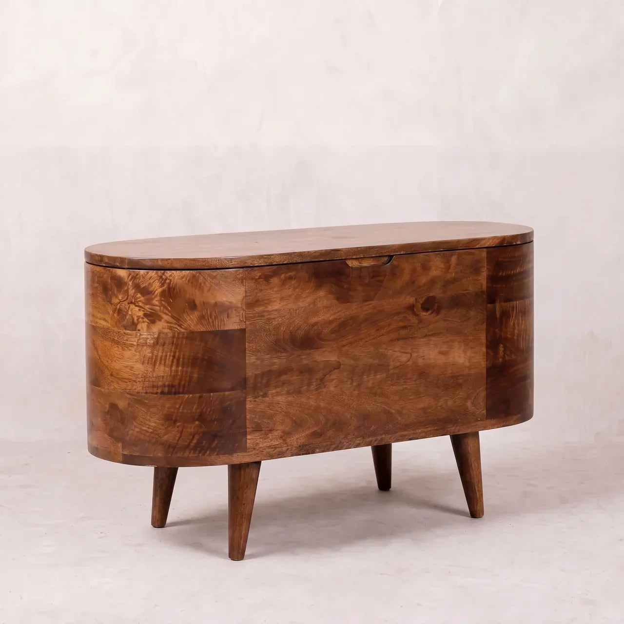 Honey Caramel Rounded Lid up Blanket Box