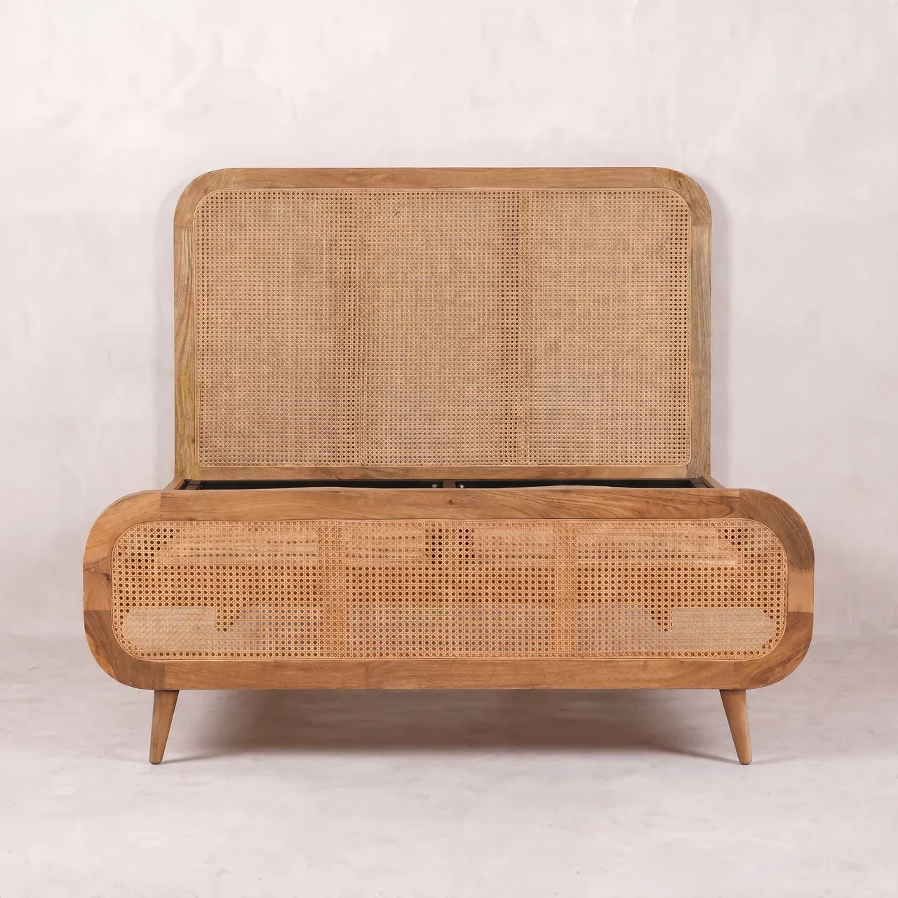Rattan Bed