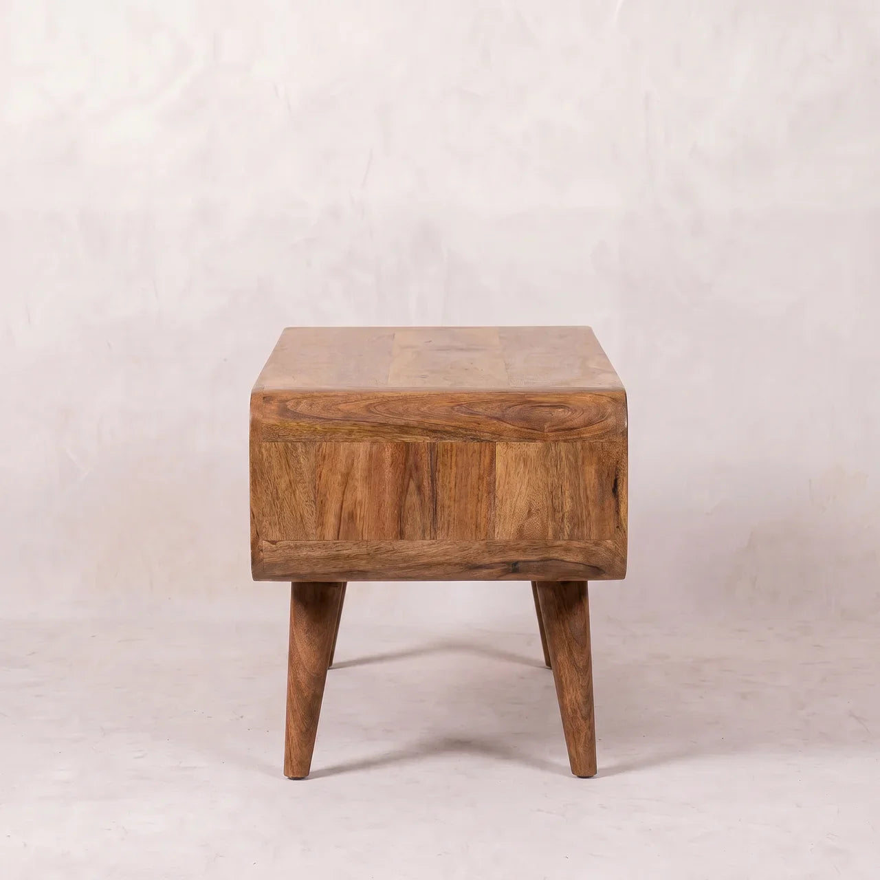 Open Oak-ish Media Unit